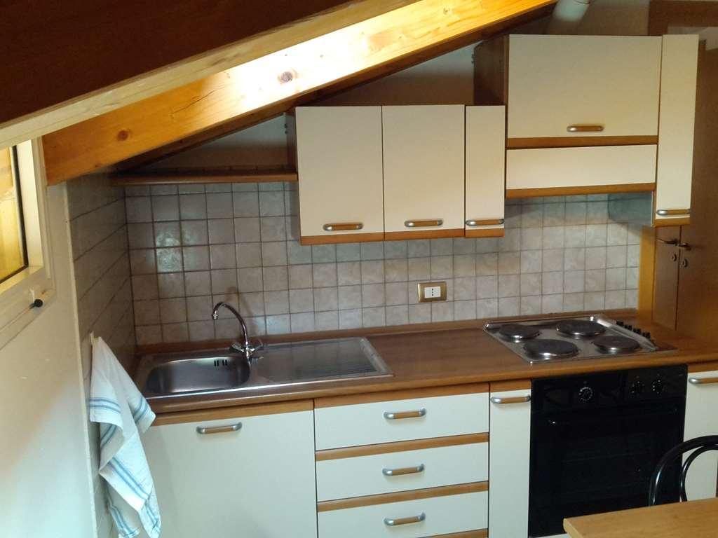 Hotel 2000 Фабриано Номер фото